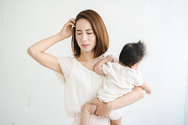 【産後あるある】物忘れが止まらない…それ、ホルモンのせいかも？